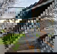 Edina Waterfront Cafe - Accommodation Gladstone