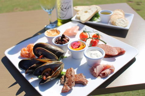 Portarlington Golf Club Bistro - Accommodation Gladstone 0