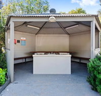 Discovery Parks Melbourne - Accommodation Gladstone