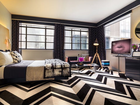 Adelphi Hotel - Accommodation Gladstone 6