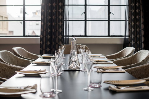 Adelphi Hotel - Accommodation Gladstone 11
