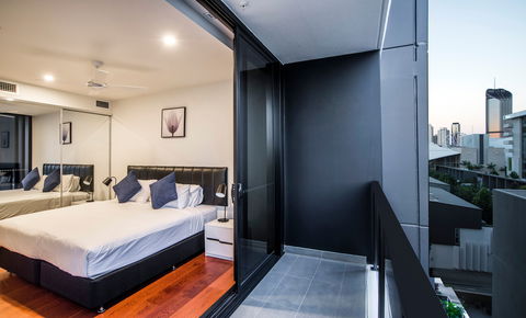 Arise Atlas - Accommodation Gladstone 10