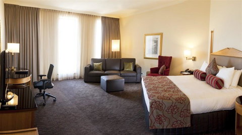 Duxton Hotel - Accommodation Gladstone 6