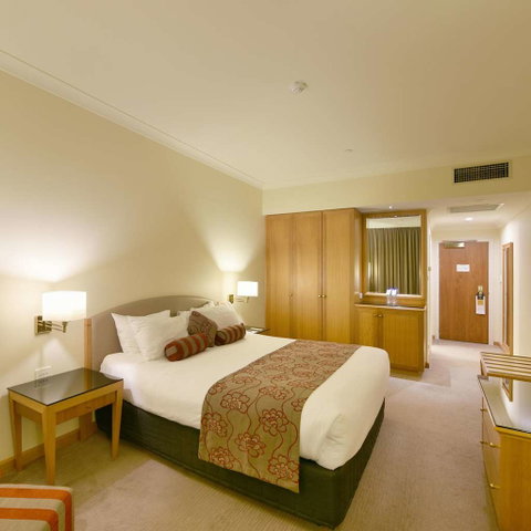 Duxton Hotel - Accommodation Gladstone 7