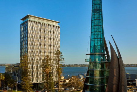DoubleTree by Hilton Perth Waterfront - Accommodation Gladstone 0