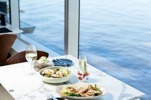 DoubleTree by Hilton Perth Waterfront - Accommodation Gladstone 14