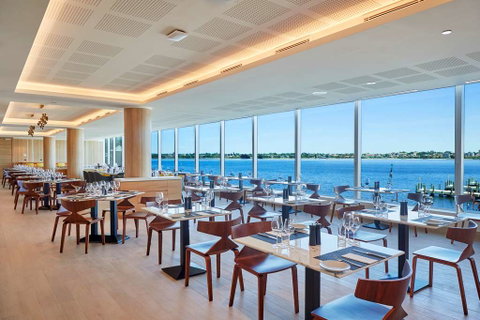 DoubleTree by Hilton Perth Waterfront - Accommodation Gladstone 16