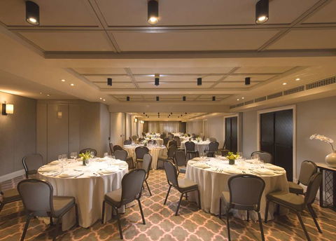 Mayfair Hotel - Accommodation Gladstone 11