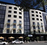 Mantra Hindmarsh Square - Accommodation Gladstone