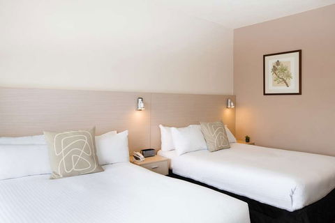 The Terrace Hotel - Accommodation Gladstone 4