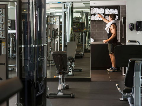 Pullman Sydney Airport Hotel - Accommodation Gladstone 13