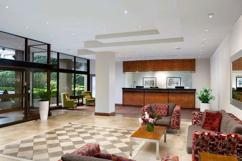 The Miller Hotel - Accommodation Gladstone 0