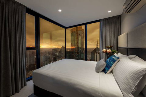 Imagine Lighthouse - Accommodation Gladstone 14