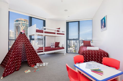 Arise Ruby Gold Coast - Accommodation Gladstone 10