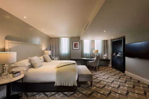 Mayfair Hotel - Accommodation Gladstone 8
