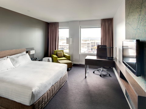 Pullman Adelaide - Accommodation Gladstone 7
