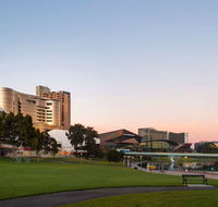 Eos by SkyCity - Accommodation Gladstone