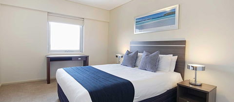 Hume Serviced Apartments - Accommodation Gladstone 10