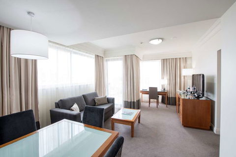 Majestic Roof Garden Hotel - Accommodation Gladstone 7