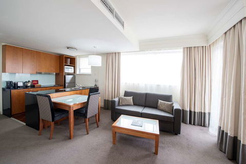 Majestic Roof Garden Hotel - Accommodation Gladstone 8