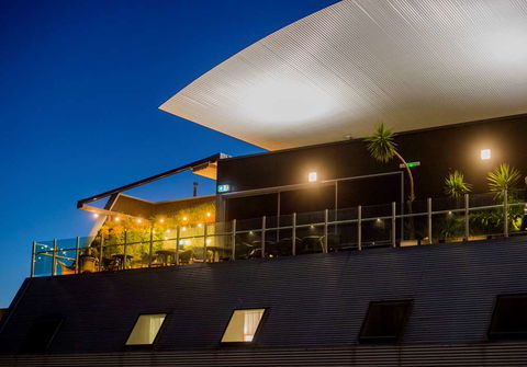 Majestic Roof Garden Hotel - Accommodation Gladstone 13