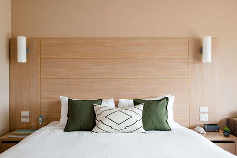The Terrace Hotel - Accommodation Gladstone 7