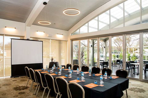 The Terrace Hotel - Accommodation Gladstone 11