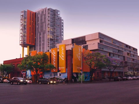 IStay Precinct - Accommodation Gladstone 0