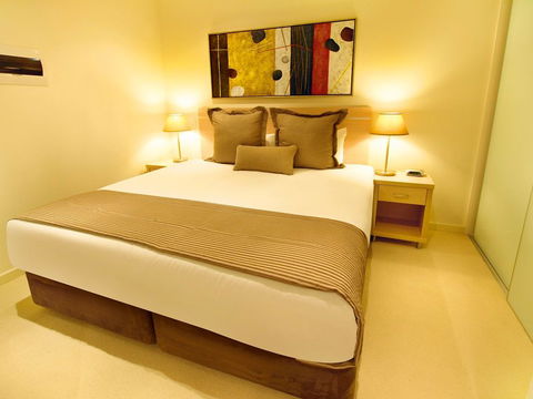 IStay Precinct - Accommodation Gladstone 1