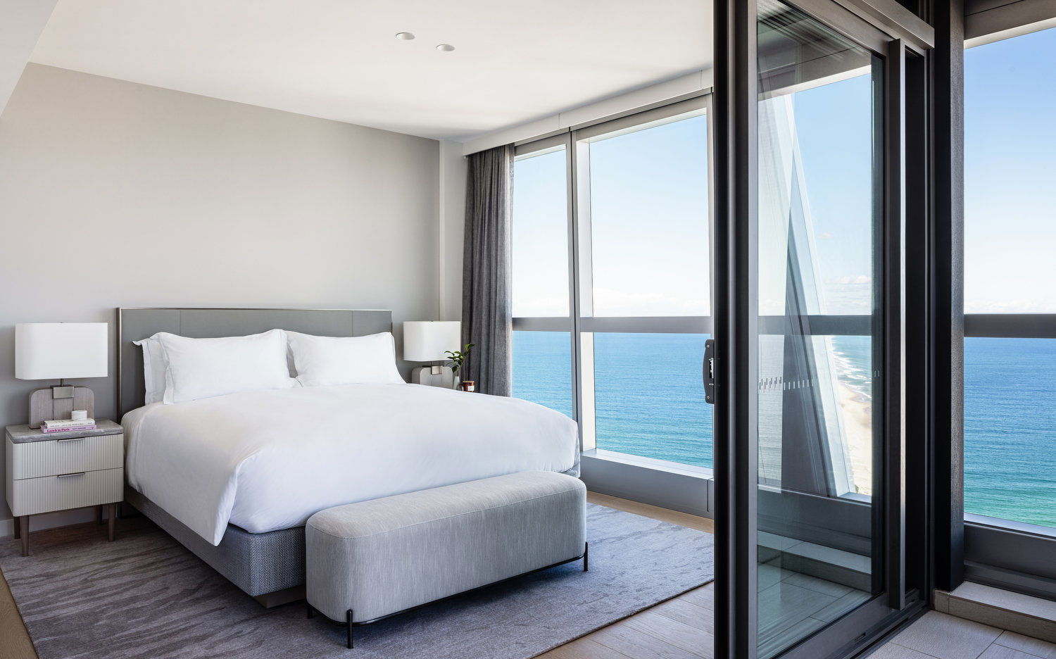 Surfers Paradise QLD Accommodation Gladstone