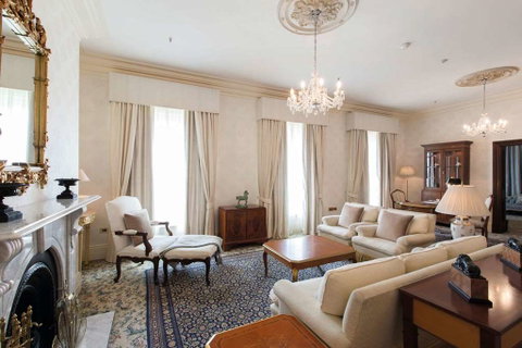 The Hotel Windsor - Accommodation Gladstone 12