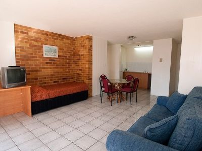 Islander Resort Hotel - Accommodation Gladstone 7