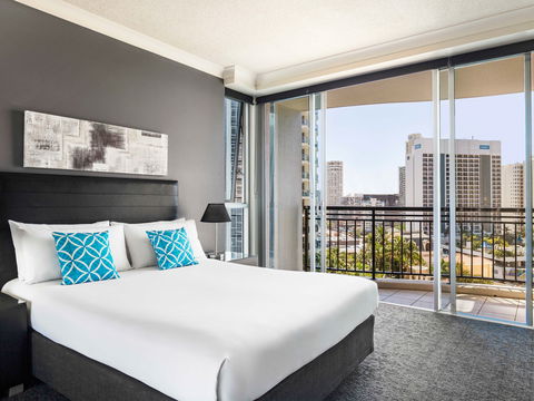 Mantra Towers Of Chevron Surfers - Accommodation Gladstone 8