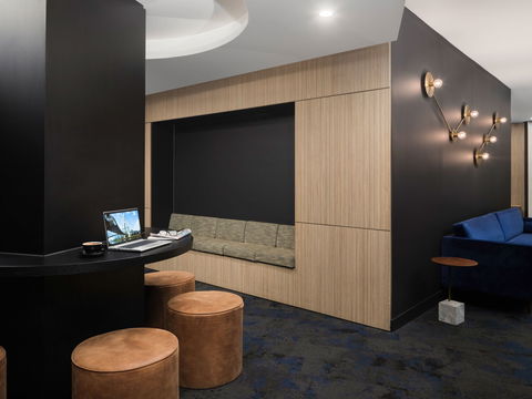 Mercure Welcome Melbourne - Accommodation Gladstone 3