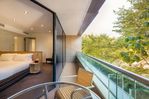 Crowne Plaza Canberra - Accommodation Gladstone 14