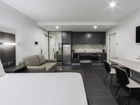 The Sebel Canberra Civic Hotel - Accommodation Gladstone 8