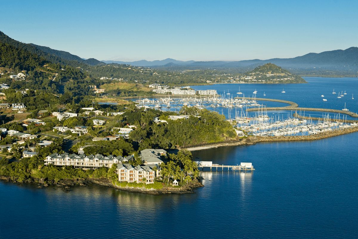 Airlie Beach QLD Accommodation Gladstone