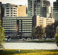 Mercure Melbourne Albert Park - Accommodation Gladstone