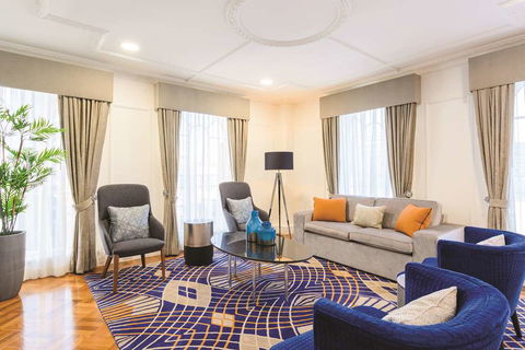 The Savoy Hotel On Little Collins - Accommodation Gladstone 11