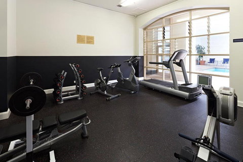 Quest Grand Hotel Melbourne - Accommodation Gladstone 16