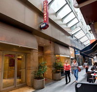 Causeway Inn On The Mall - Accommodation Gladstone