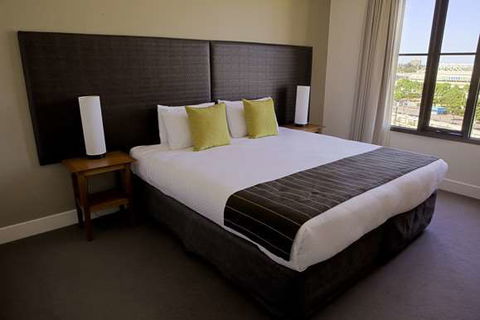 Mantra On Jolimont - Accommodation Gladstone 10