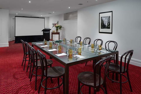 The Victoria Hotel Melbourne - Accommodation Gladstone 7
