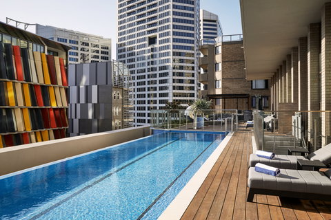 Crowne Plaza Sydney Darling Harbour - Accommodation Gladstone 7