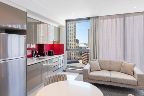 Meriton Suites Campbell Street - Accommodation Gladstone 4
