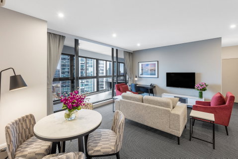 Meriton Suites Kent Street - Accommodation Gladstone 10