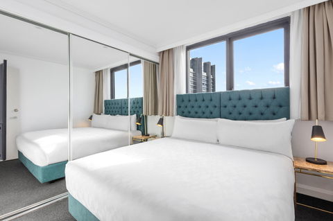 Meriton Suites Pitt Street - Accommodation Gladstone 15