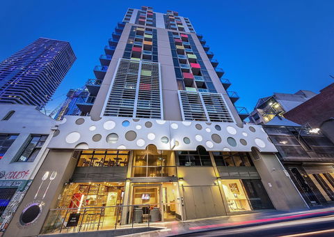 City Centre Budget Hotel - Accommodation Gladstone 0