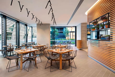 Four Points By Sheraton, Central Park - Accommodation Gladstone 12