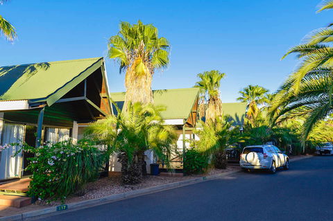 Desert Palms Alice Springs - Accommodation Gladstone 0